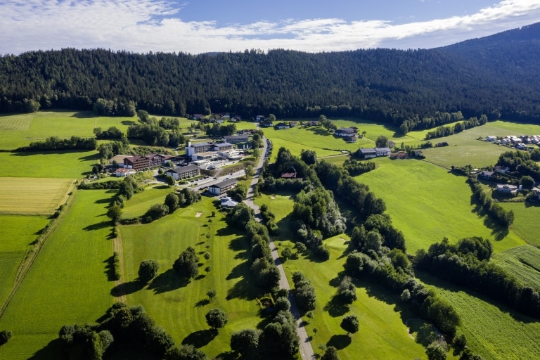 Sonnenhof Lam Golfplatz Panorama