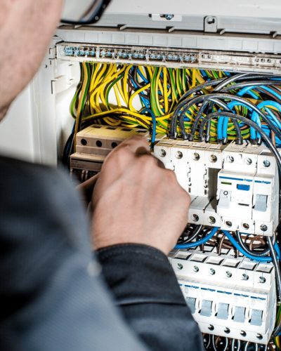 Elektrik