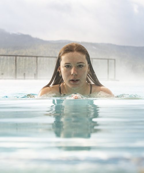 Aktivurlaub_Schwimmen im Infinikty-Pool_Hotel Sonnenhof Lam