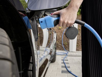 Sonnenhof Lam E-Ladestation für den Porsche
