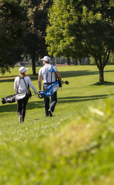 Entspannt golf spielen_Hotel Sonnenhof Lam
