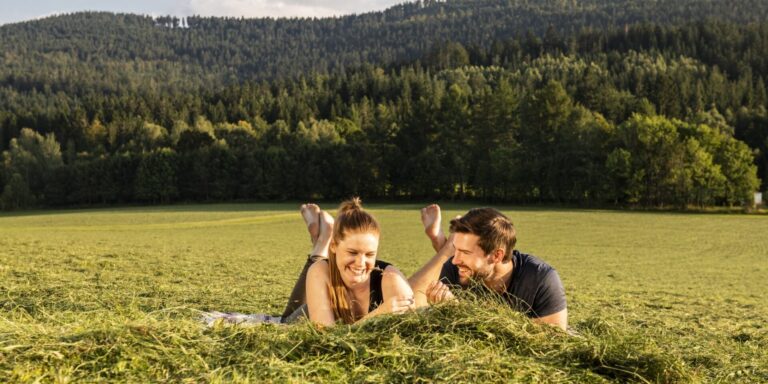 sommervibes-spass-im-urlaub-hotel-sonnenhof-lam-scaled