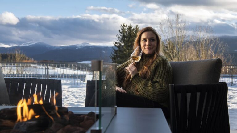 winterurlaub-mit-freundinnen-hotel-sonnenhof-lam-scaled